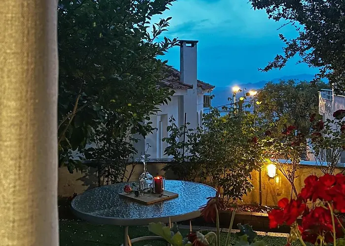 Secret Garden * Kavala