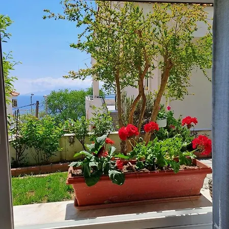 Apartment Secret Garden Kavala